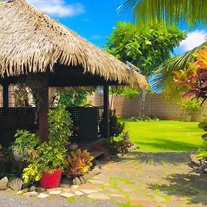 https://fare-dhotes-tutehau.frenchpolynesia-hotels.com